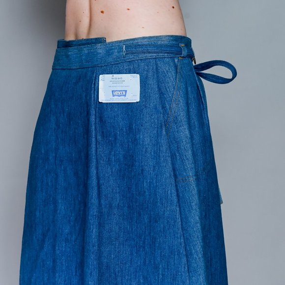 783. LEVI'S VINTAGE Denim Wrap Midi Skirt Sz 34 XL - Picture 5 of 9